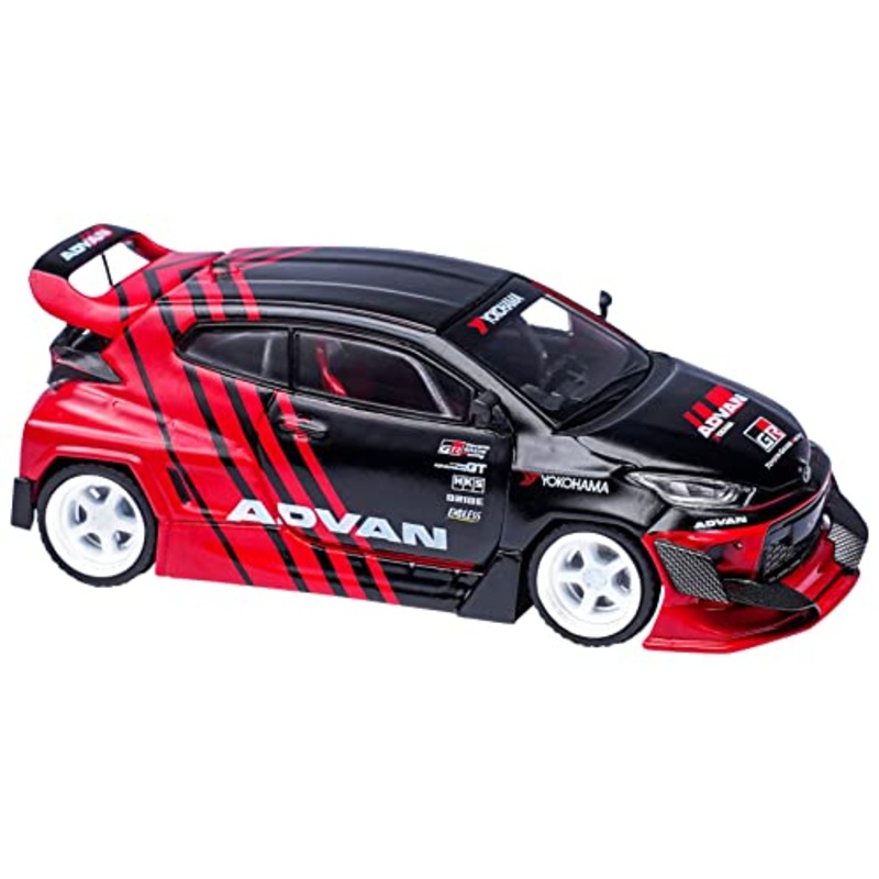 1/64 GR Yaris ADVAN