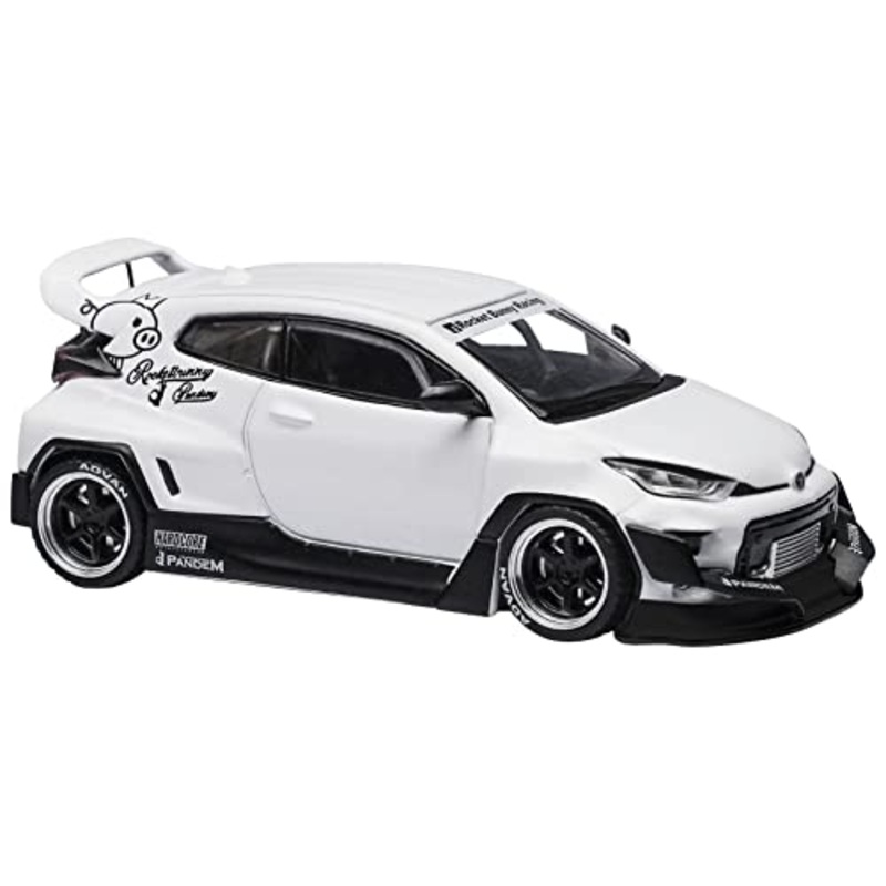 1/64 GR Yaris Pandem White
