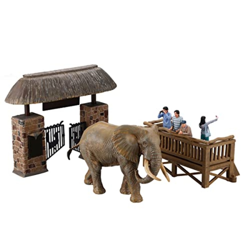 ARTPLA Tourist & African Elephant Set